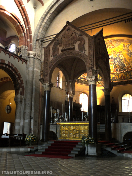 Autel basilique Saint Ambroise Milan Italie