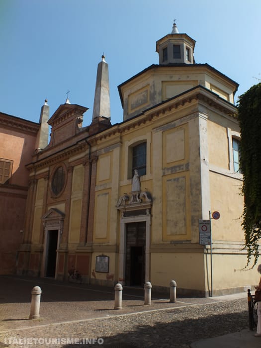 Église Sant'Abbondio Crémone Italie. Visiter Crémone