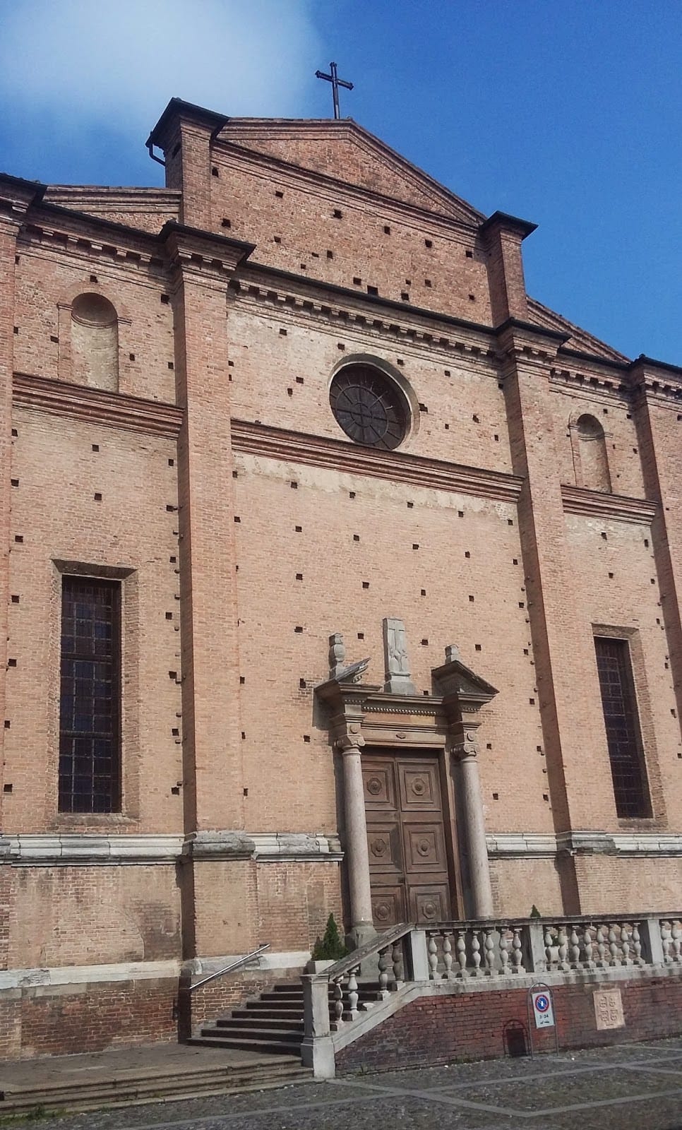L'Eglise du S.Sépulcre à Plaisance Italie